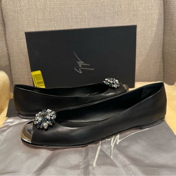 Giuseppe Zanotti Crystal Embellished top grain leather Ballet Flats Size 39 - Picture 3 of 11